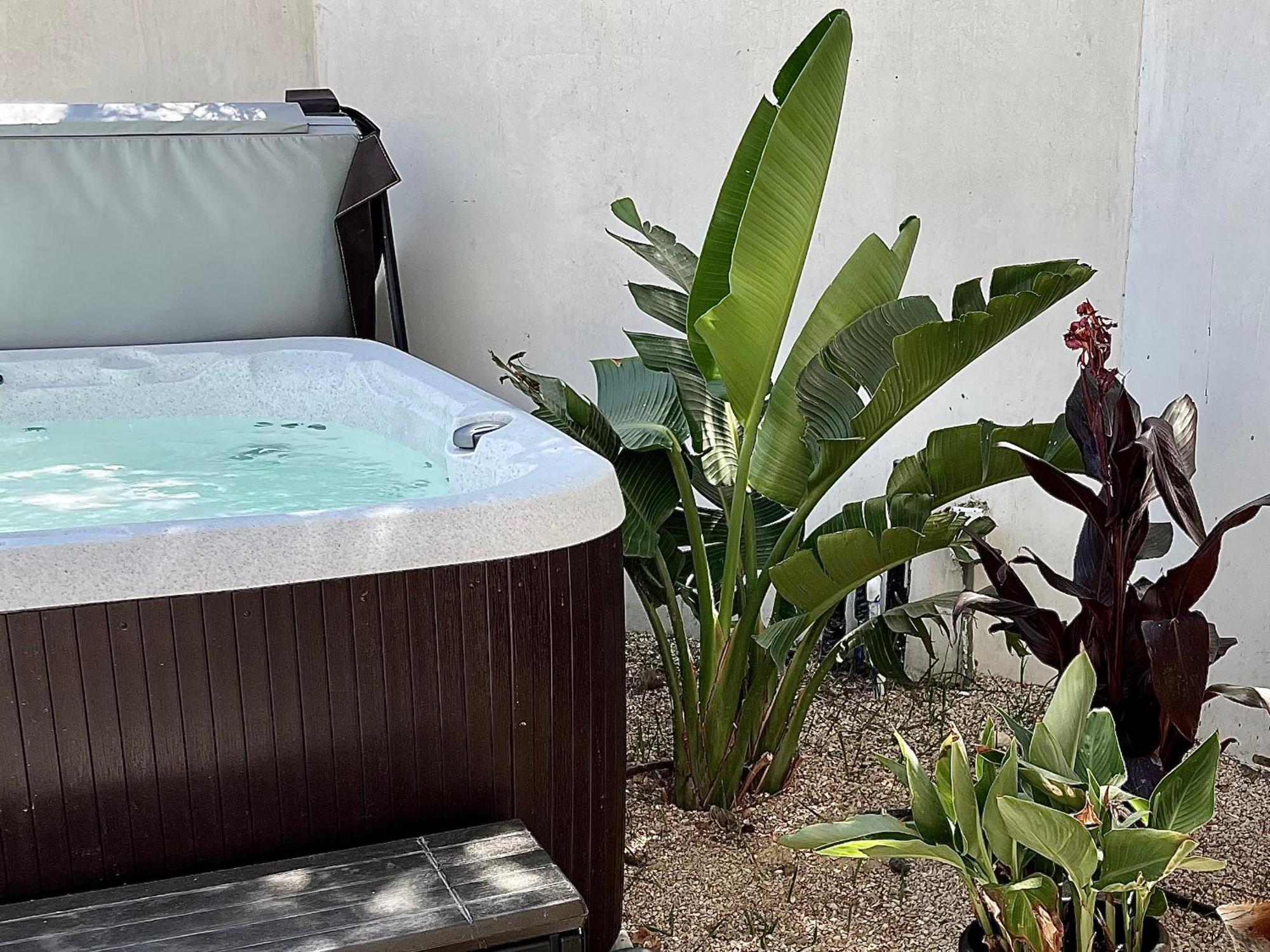 Yara Hotel - Adults Only Palm Springs Exterior photo